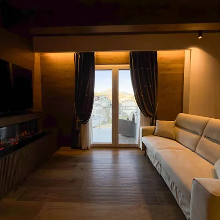 Luxury Mountain Apartment